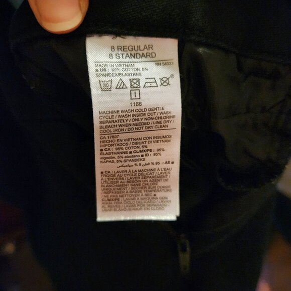 Old Navy Pixie Never-Fade Women's Black Ankle Pants Size 8 - Picture 7 of 7